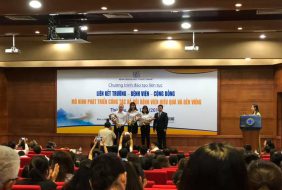 CHƯƠNG TRÌNH ĐÀO TẠO LIÊN TỤC CHUYÊN ĐỀ “LIÊN KẾT TRƯỜNG – BỆNH VIỆN – CỘNG ĐỒNG: MÔ HÌNH PHÁT TRIỂN CÔNG TÁC XÃ HỘI BỆNH VIỆN HIỆU QUẢ VÀ BỀN VỮNG”