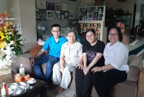 TỔ CHỨC THĂM HỎI CÁN BỘ LÃO THÀNH NHÂN NGÀY THẦY THUỐC VIỆT NAM 27/2