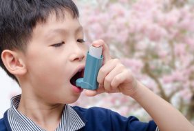 CHĂM SÓC TRẺ HEN TRONG LÀN SÓNG DỊCH COVID – 19