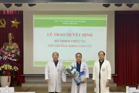 Trao Quyết định bổ nhiệm chức vụ Phó Trưởng khoa Cấp cứu trực thuộc Bệnh viện Mắt