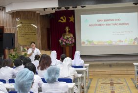 Sinh hoạt chuyên môn Điều dưỡng: “Dinh dưỡng cho người bệnh đái tháo đường”