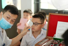 CHƯƠNG TRÌNH KHÁM MẮT HỌC ĐƯỜNG TẠI TP. ĐÀ NẴNG