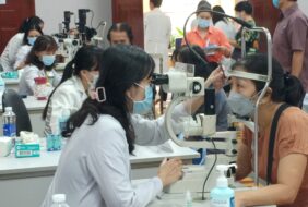 Bệnh viện Mắt – Niềm vui của người dân khi được tầm soát bệnh glôcôm miễn phí bằng công nghệ AI tại cộng đồng