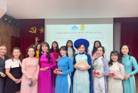 CHO MỘT NỬA YÊU THƯƠNG