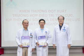 Bệnh viện Mắt TP.HCM phẫu thuật thành công ca chấn thương hốc mắt phức tạp, khen thưởng đột xuất ê-kíp điều trị